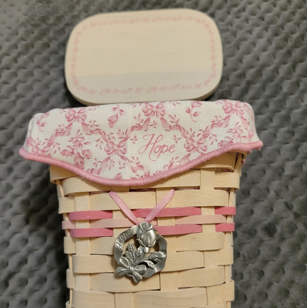 Longaberger 2004 Horizon of Hope Basket
